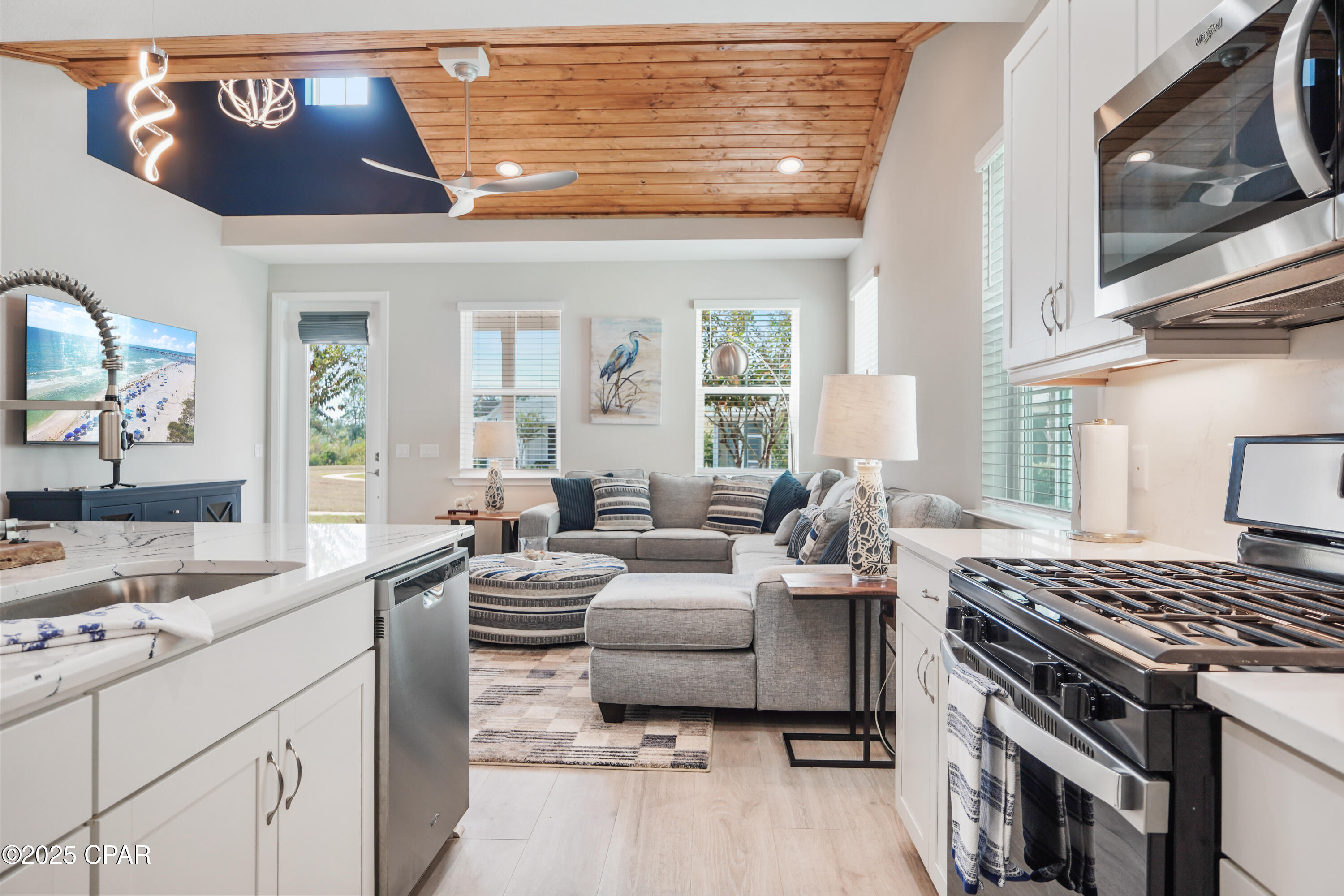 8686 Conch Shell Court Panama City Beach, FL 32413 - Photo 3 of 105