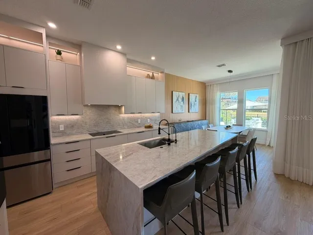 $1,274,000 | 12779 Westside Vlg Loop, Windermere, FL 34786