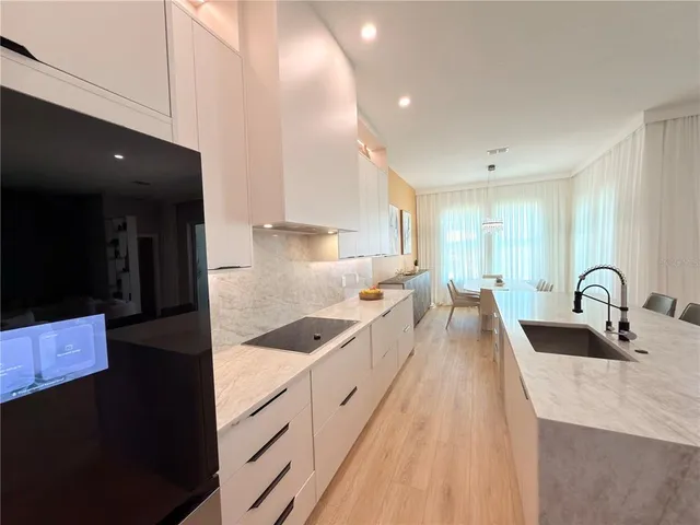 $1,274,000 | 12779 Westside Vlg Loop, Windermere, FL 34786