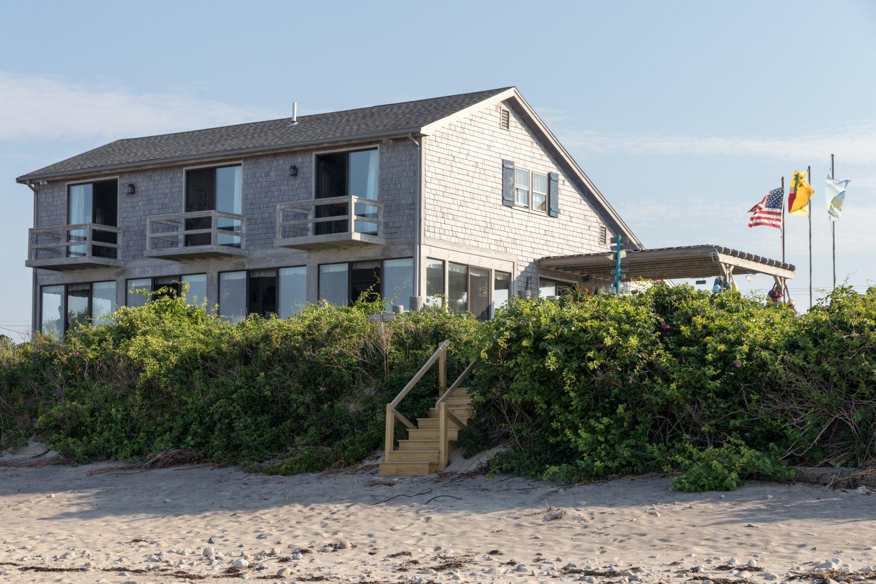 81 Phillips Road Sagamore Beach, MA 02562 - Photo 11 of 35 IMG_0448