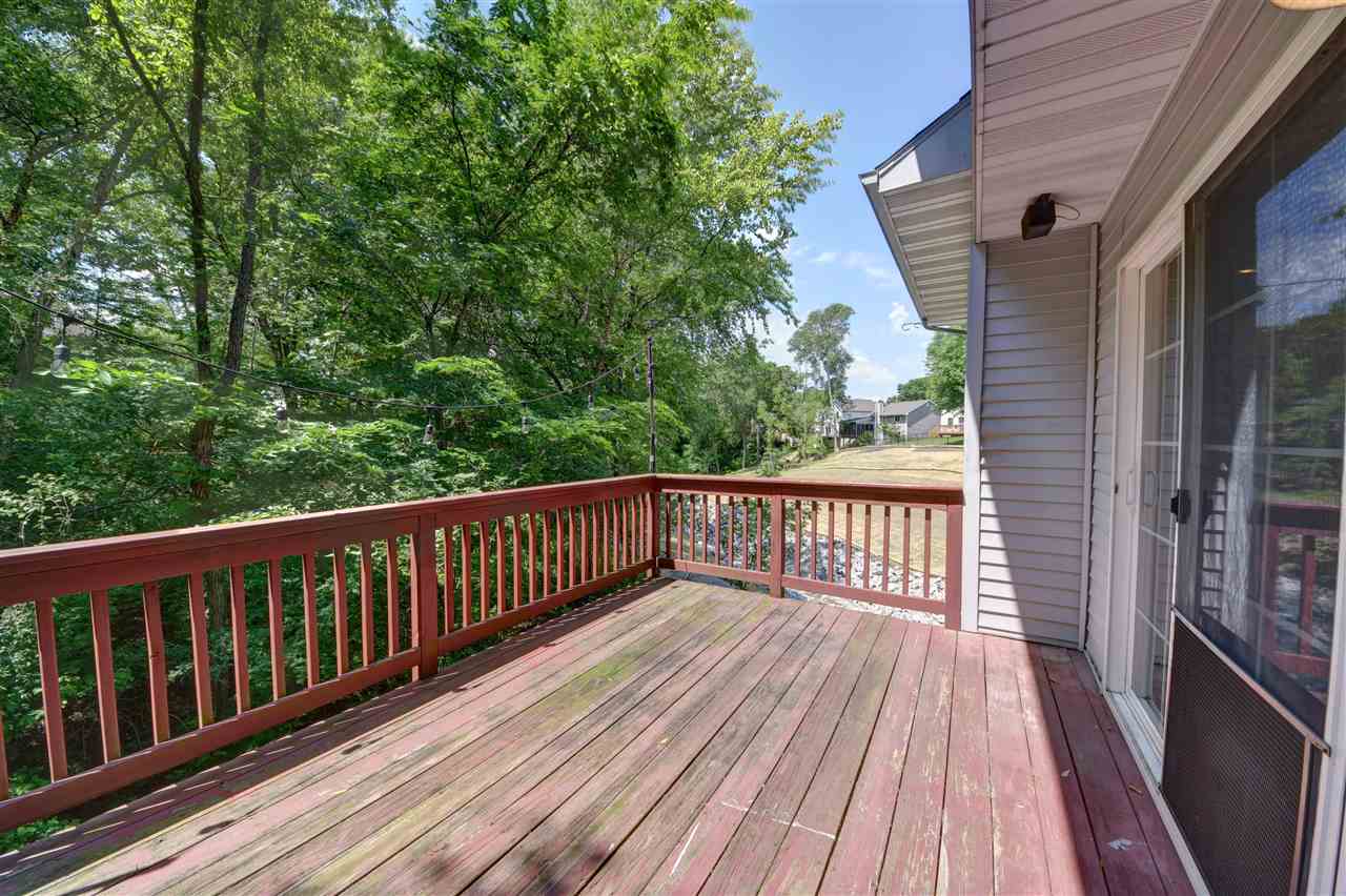 4909 North Willowbend Road Northeast Cedar Rapids, IA 52411 - Photo 18 of 43 Gallery Image 18