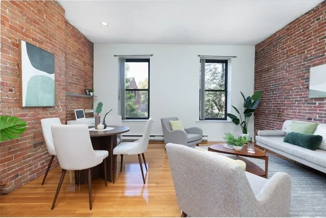 $725,000 | 17 Dwight Street, Unit 3, Boston, MA 02118