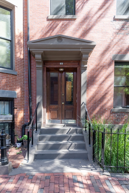 17 Dwight Street, Unit 3 Boston, MA 02118 - Photo 14 of 15