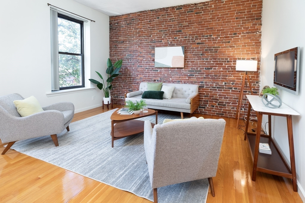 17 Dwight Street, Unit 3 Boston, MA 02118 - Photo 5 of 15