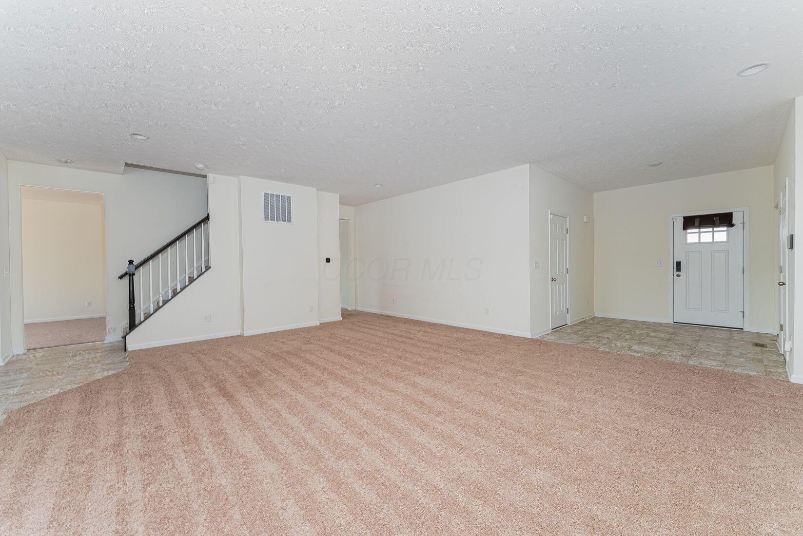 4342 Demorest Road Grove City, OH 43123 - Photo 12 of 58 11-web-or-mls-Jermaine Fox - 4342 Demore