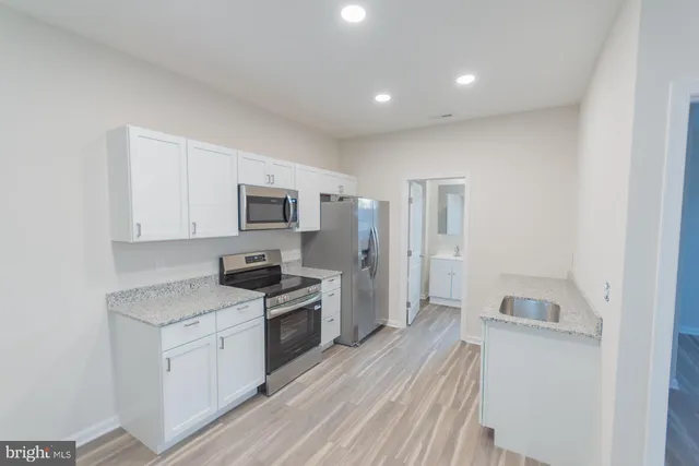 $1,450 | 215 West King Street, Unit C, Martinsburg, WV 25401