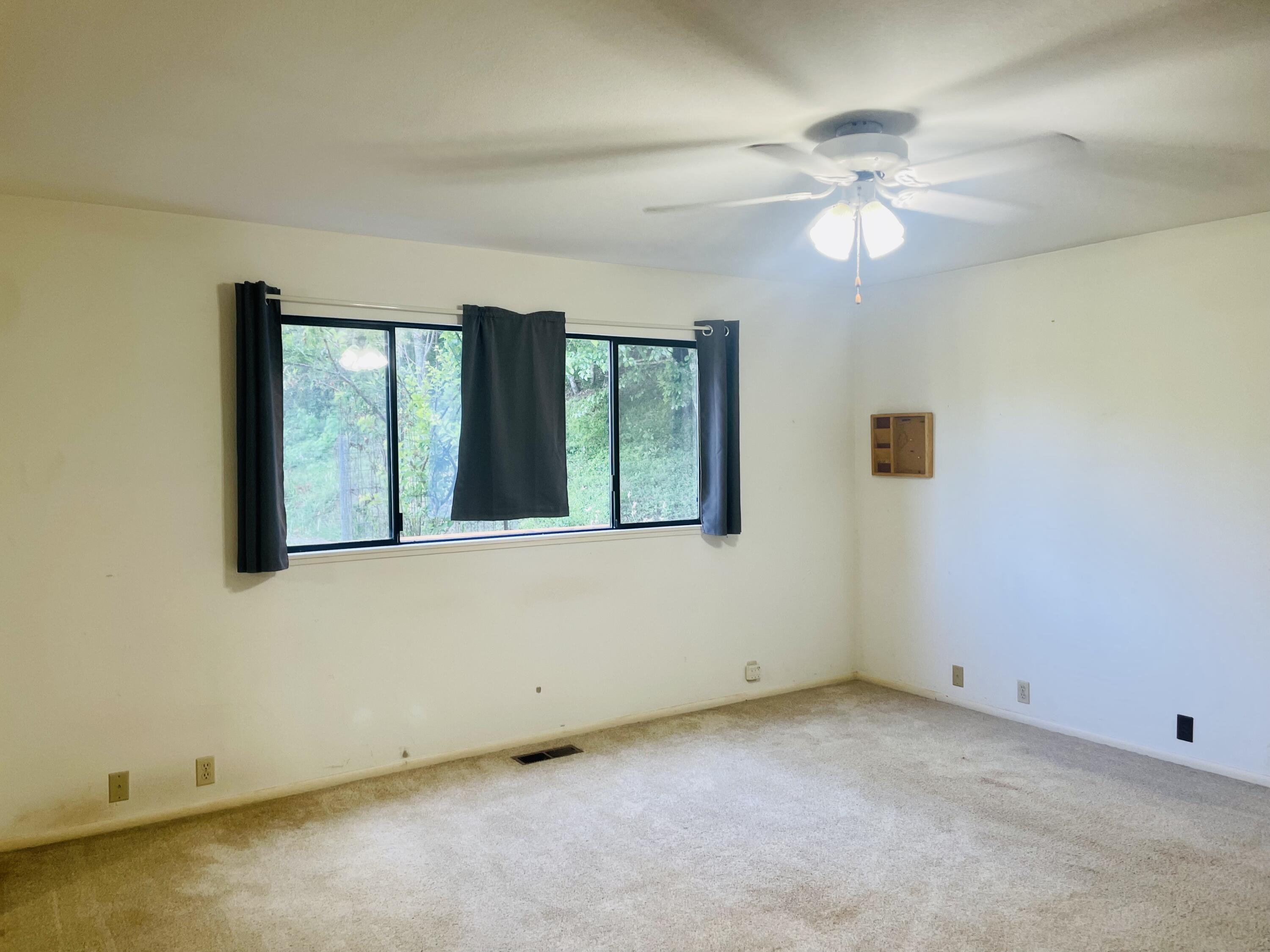 360 Graycliff Road Garberville, CA 95542 - Photo 11 of 63