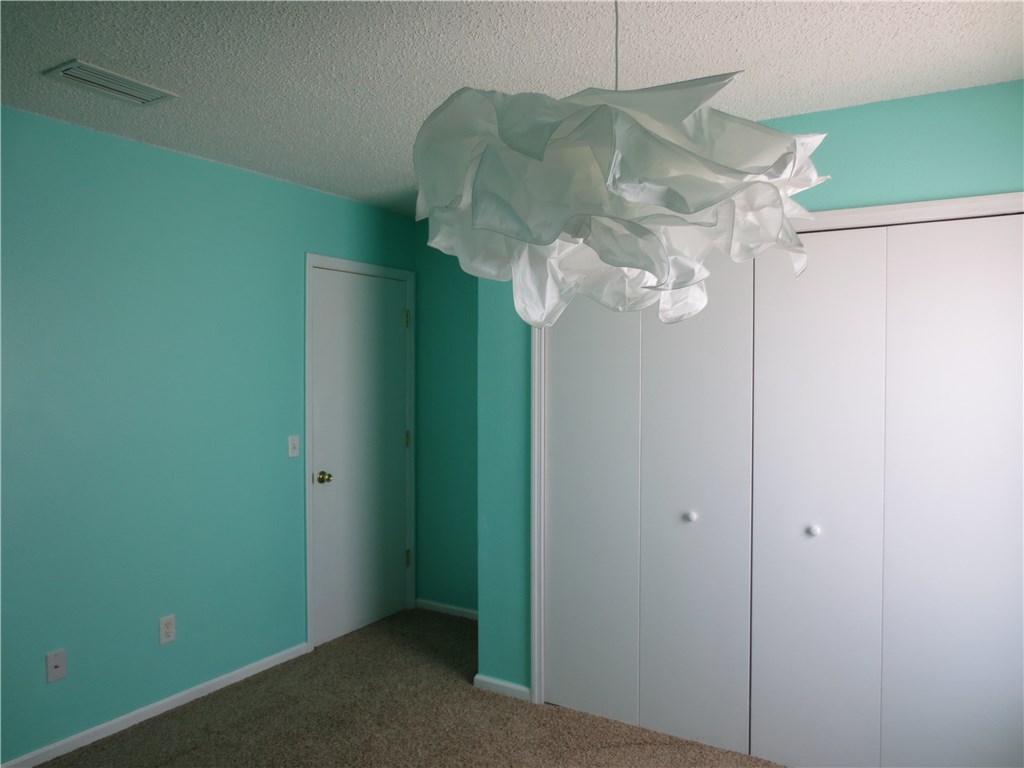 86063 Augustus Avenue Yulee, FL 32097 - Photo 16 of 20 a view of a small space