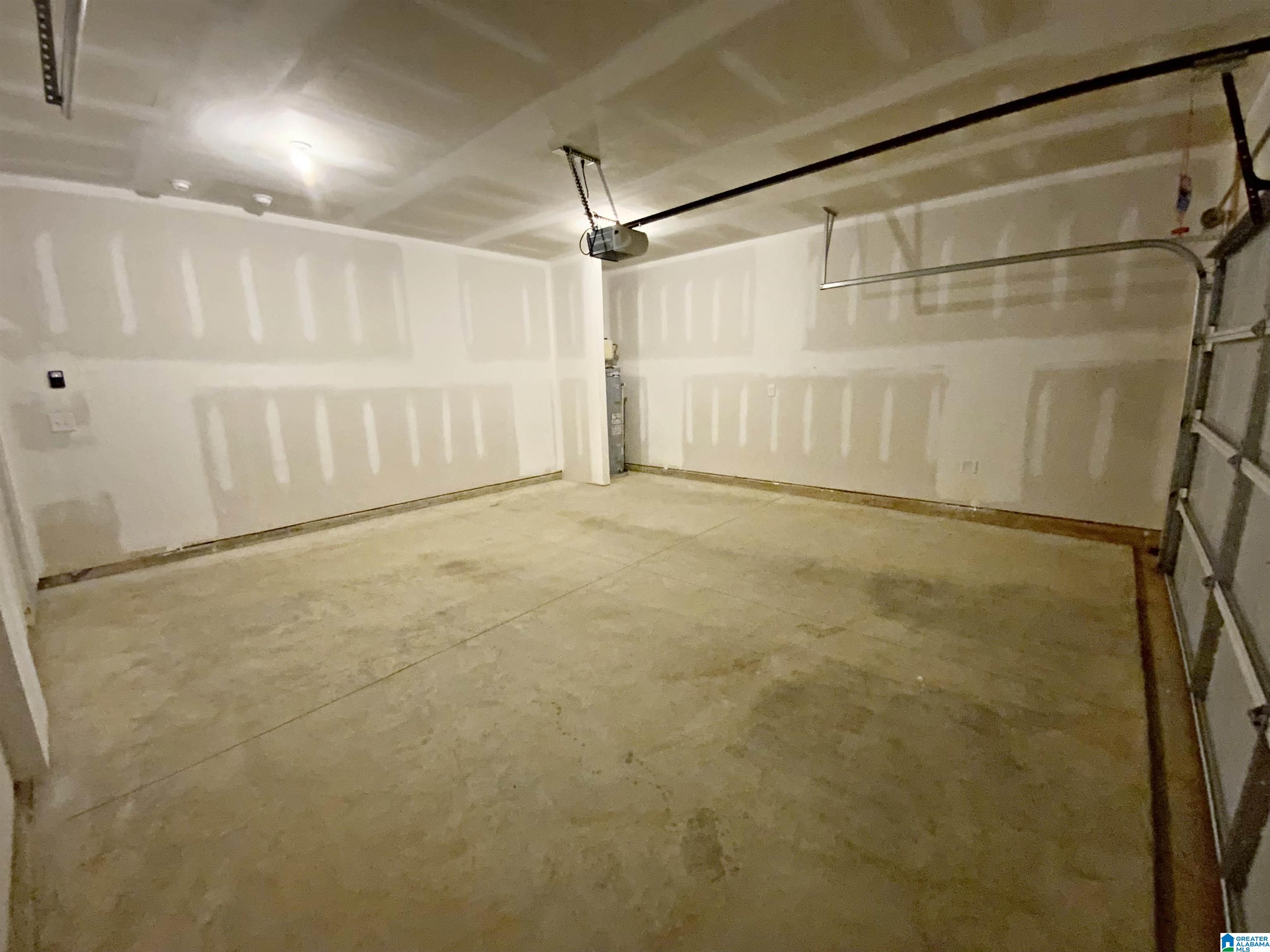 98 Valley Circle Lincoln, AL 35096 - Photo 22 of 31