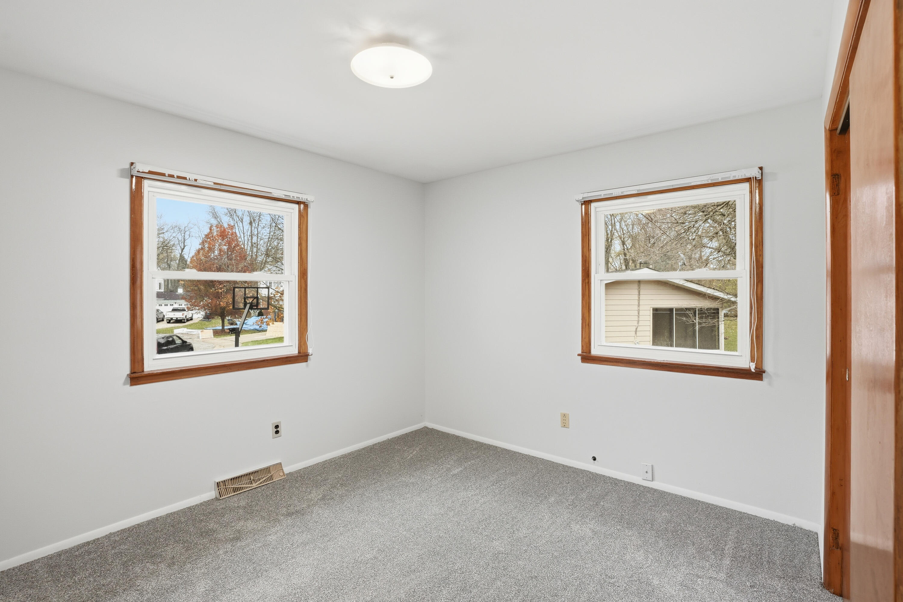 780 Williams Court Crown Point, IN 46307 - Photo 16 of 33 a view of an empty room with a window
