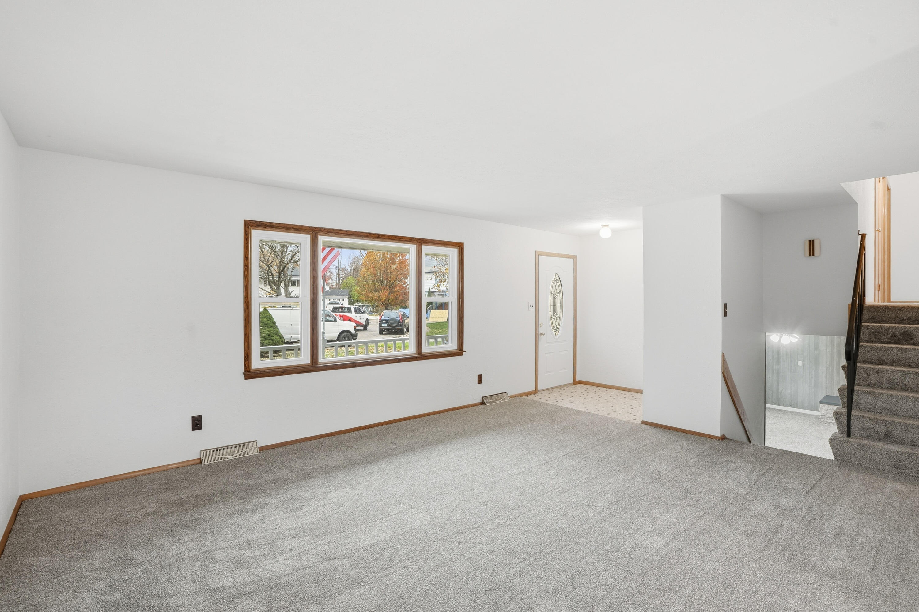 780 Williams Court Crown Point, IN 46307 - Photo 4 of 33 a view of an empty room with a window