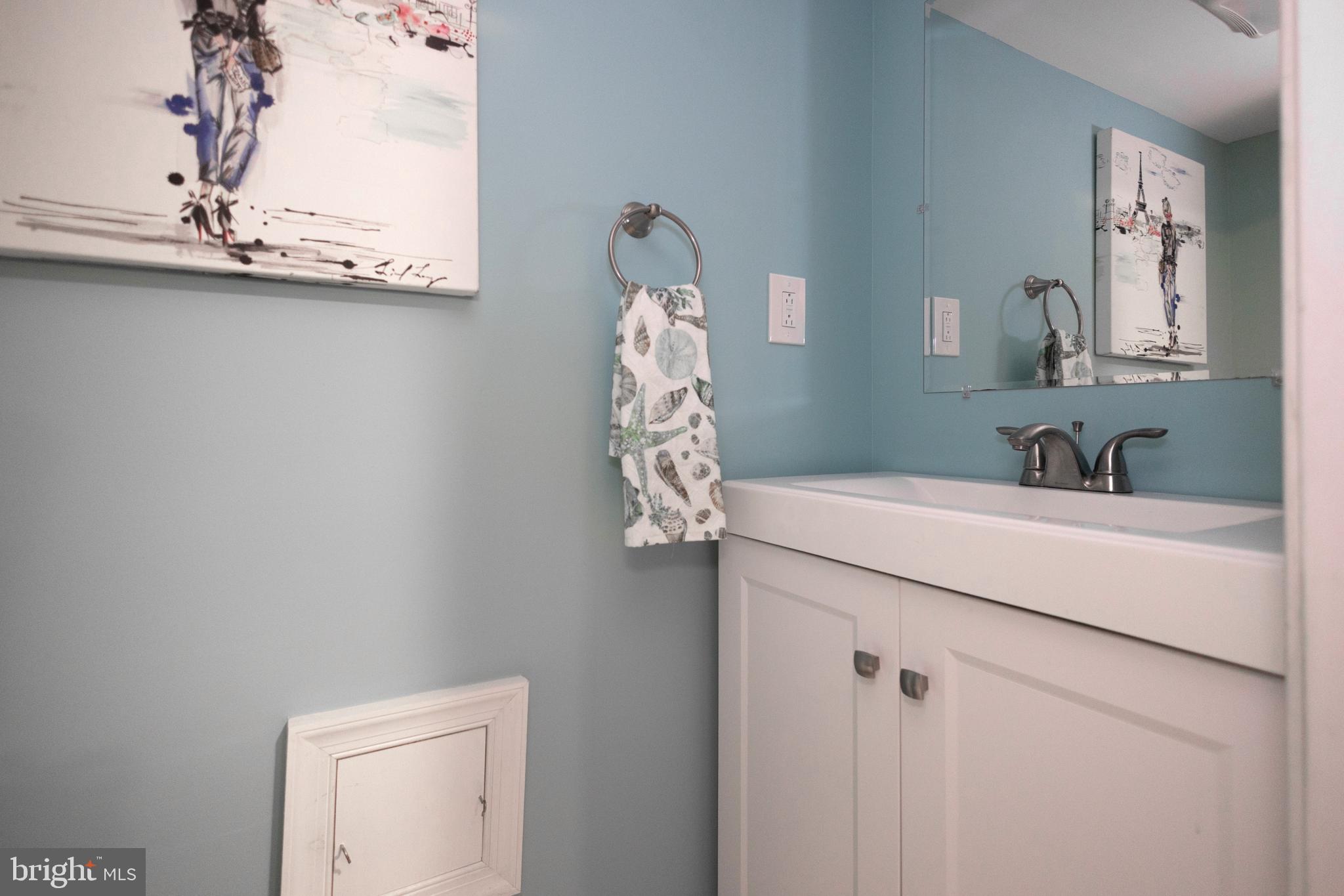 420 Wellesley Road Philadelphia, PA 19119 - Photo 17 of 33 Gallery Image 17
