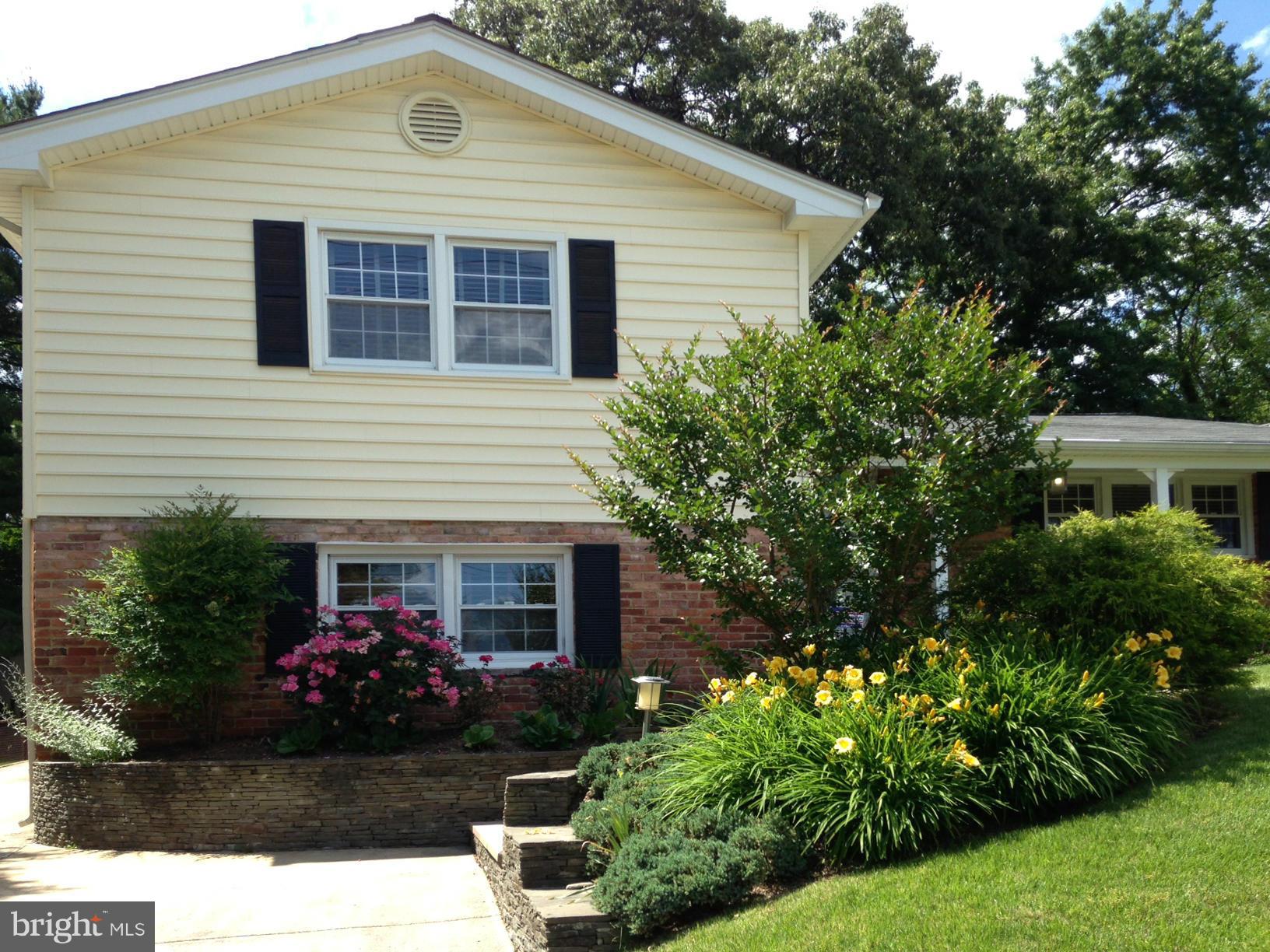 7520 Piney Branch Road Silver Spring, MD 20910 - Photo 1 of 30 Exterior (Front)