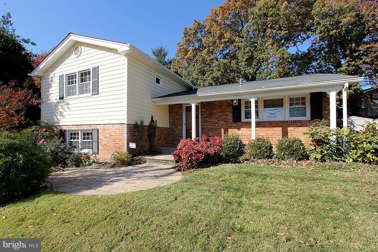 7520 Piney Branch Road Silver Spring, MD 20910 - Photo 2 of 30 Exterior (Front)