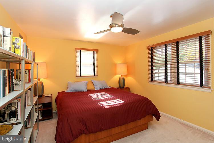 7520 Piney Branch Road Silver Spring, MD 20910 - Photo 12 of 30 master bedroom