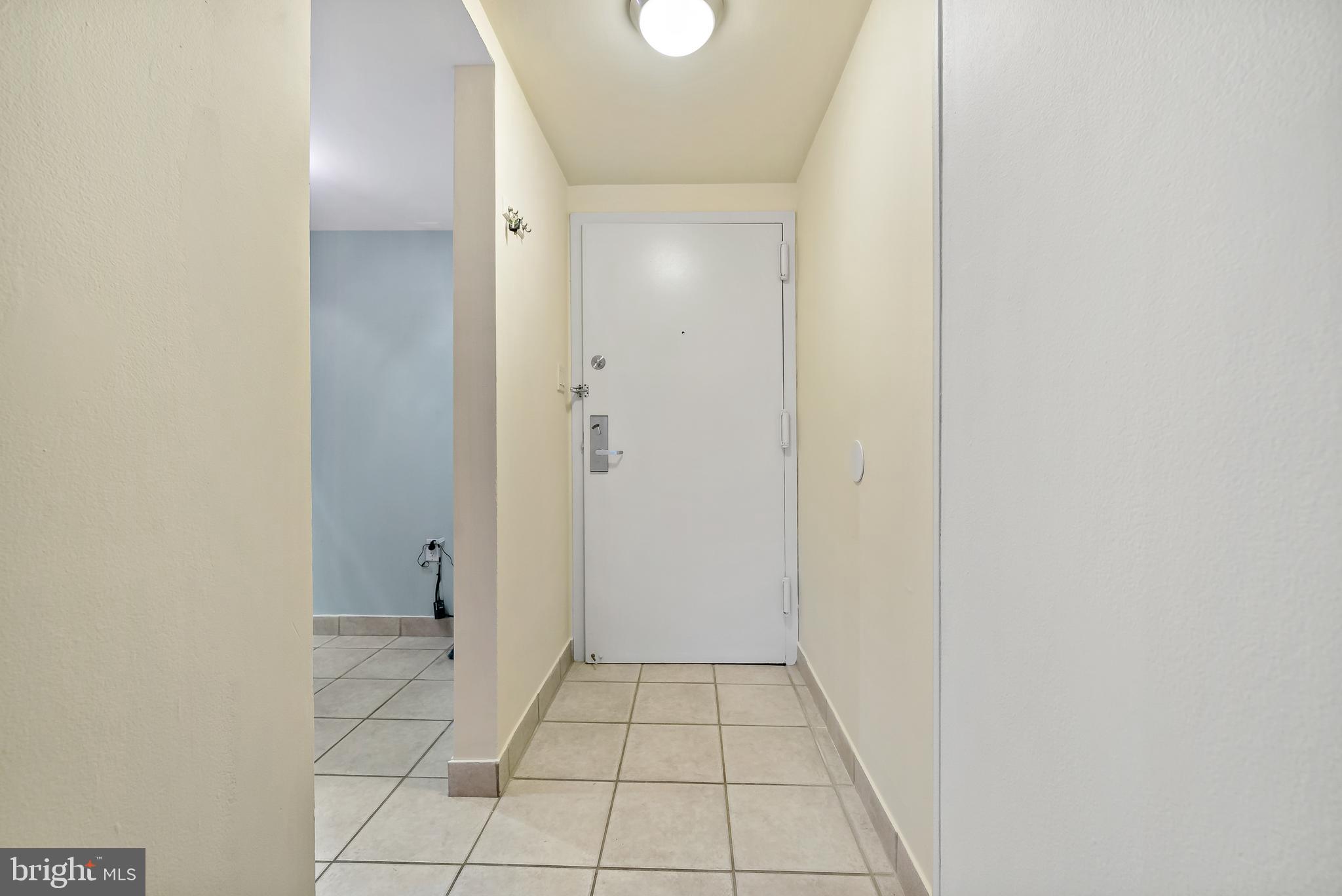 2001 Hamilton Street, Unit 2016 Philadelphia, PA 19130 - Photo 2 of 41