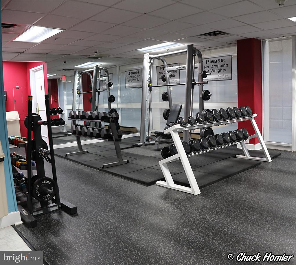 2001 Hamilton Street, Unit 2016 Philadelphia, PA 19130 - Photo 25 of 41 a view of a room with gym equipment