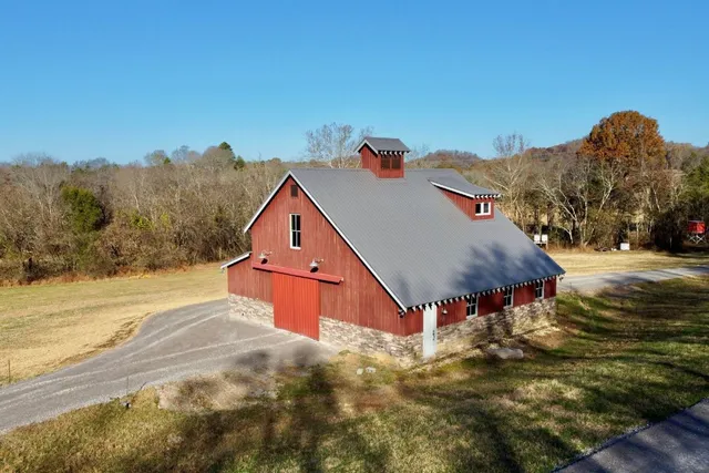 a view of a houses with a outdoor space