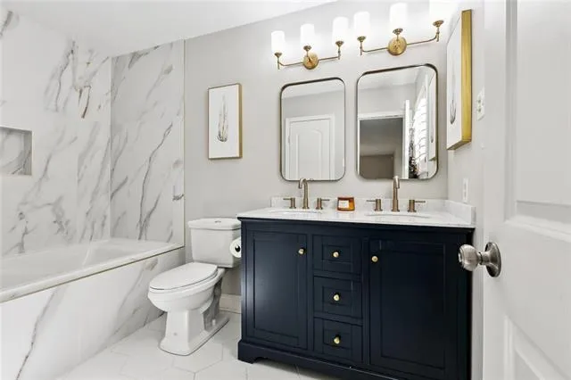 $359,900 | 24 Myrtle Hill Drive, Destrehan, LA 70047