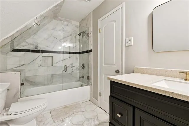 $359,900 | 24 Myrtle Hill Drive, Destrehan, LA 70047