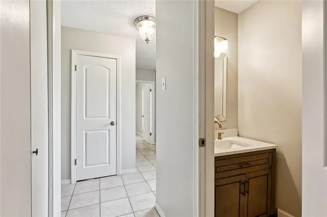 $359,900 | 24 Myrtle Hill Drive, Destrehan, LA 70047