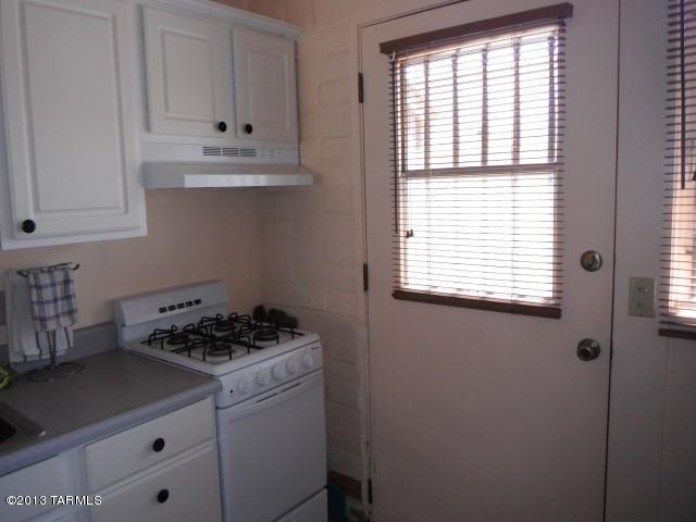 511 Paseo Madera, Unit D Green Valley, AZ 85614 - Photo 13 of 26