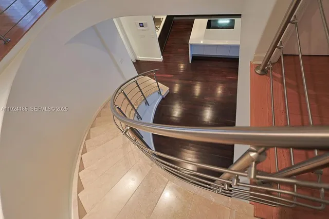 $1,899,900 | 6853 Northwest 113th Place, Doral, FL 33178