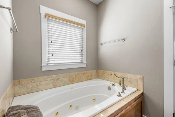 $490,000 | 70 Canyon Villa Lane, Rising Fawn, GA 30738