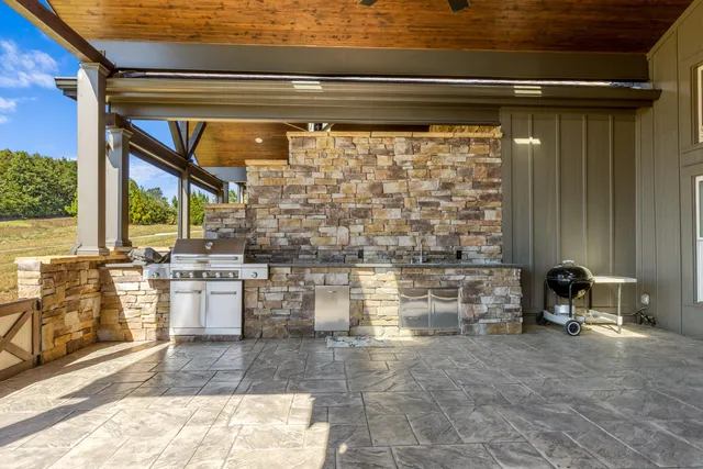 $525,000 | 70 Canyon Villa Lane, Rising Fawn, GA 30738