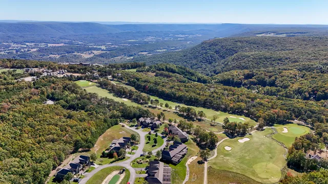 $525,000 | 70 Canyon Villa Lane, Rising Fawn, GA 30738