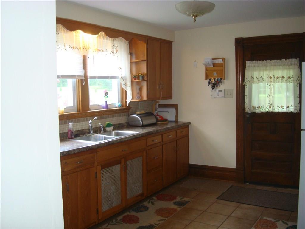 1206 Schultz Rd Extension Latrobe, PA 15650 - Photo 3 of 25 Gallery Image 3