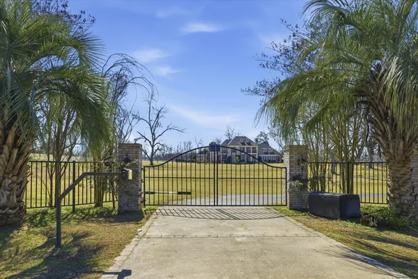 $1,325,000 | 221 Kiley Drive, Monticello, FL 32344