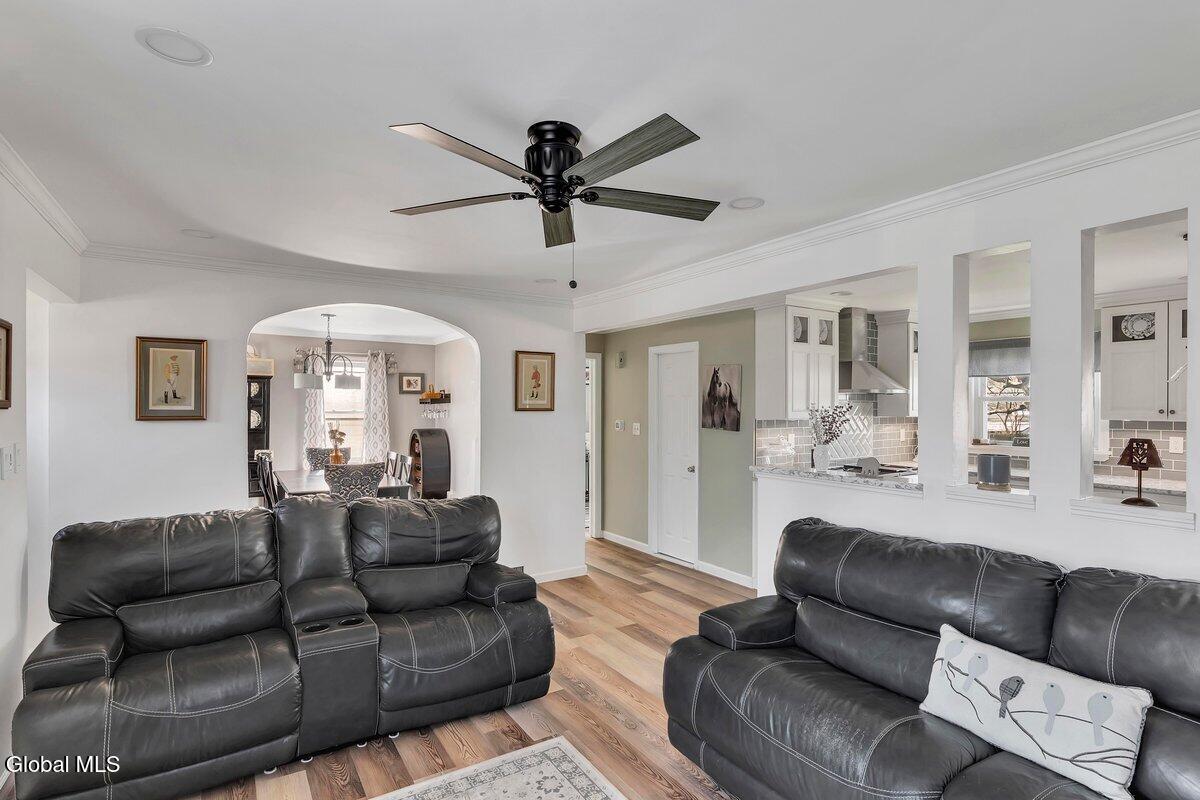 1022 Day Road Schenectady, NY 12303 - Photo 5 of 28 P1804156