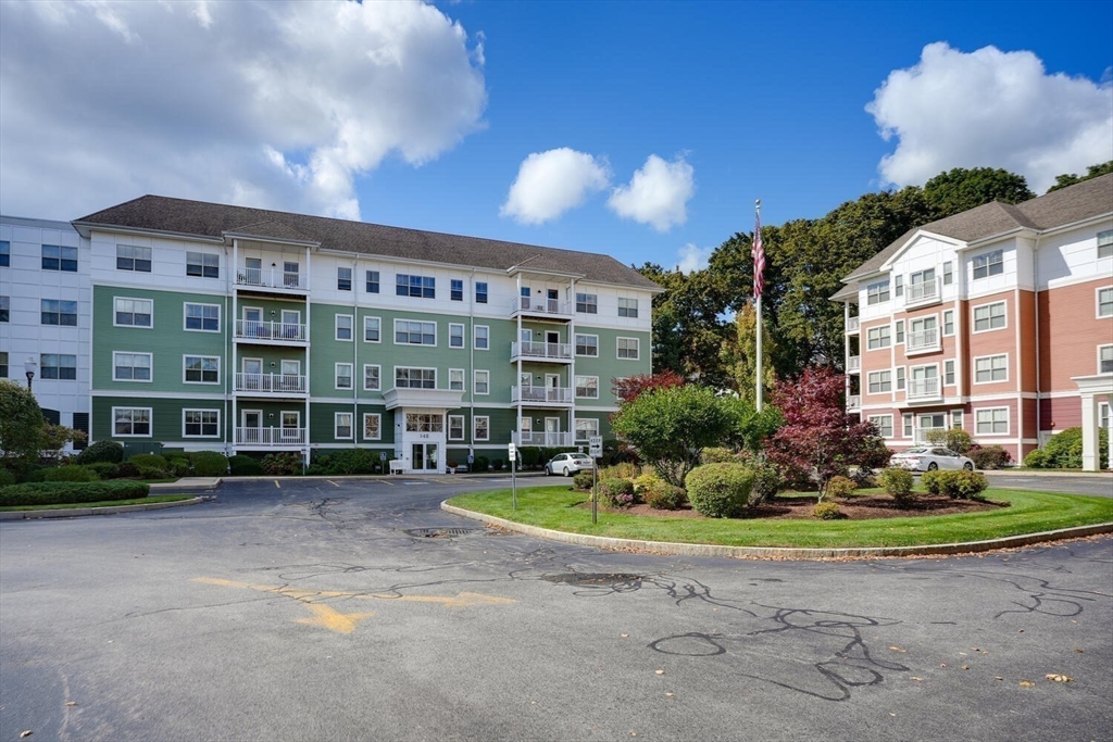 248 Main Street, Unit 415 Hudson, MA 01749 - Photo 3 of 16