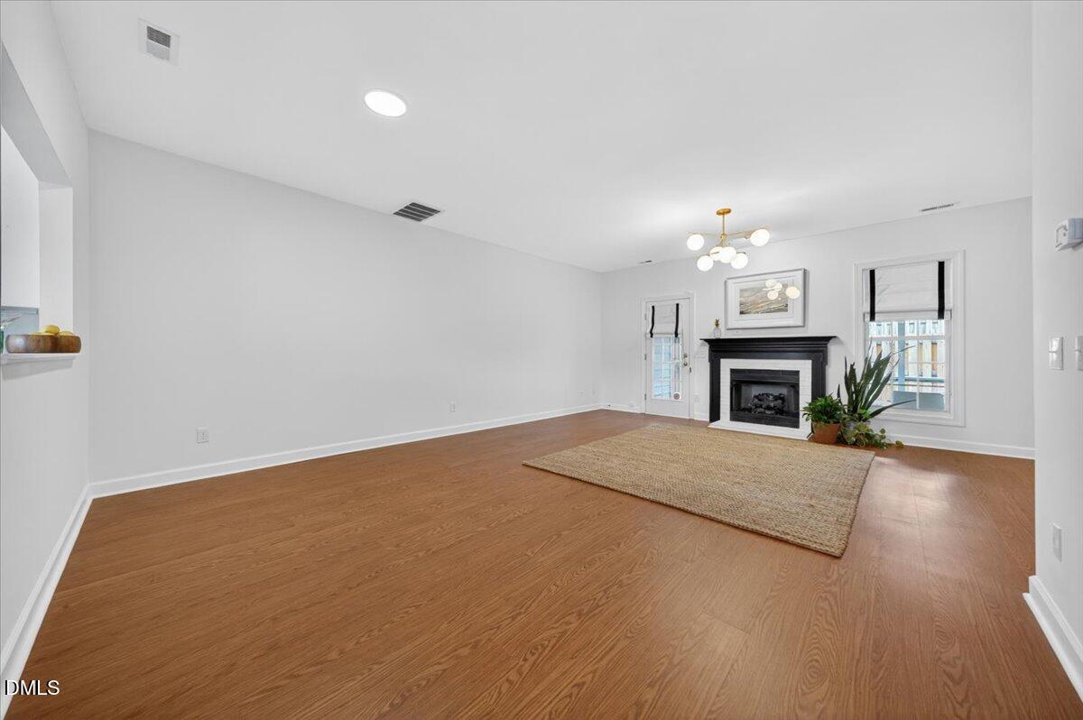 8708 Belford Valley Lane Raleigh, NC 27615 - Photo 7 of 27 22-8708BelfordValleyLnRaleighNC27615_022