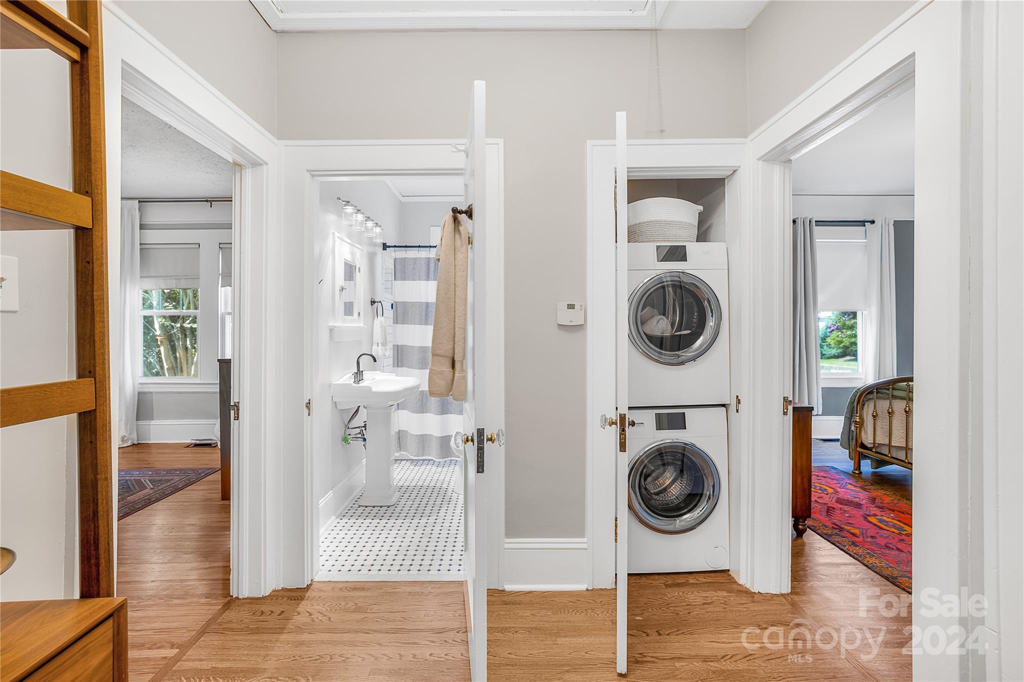 2135 Scott Avenue Charlotte, NC 28203 - Photo 30 of 48 a view of living room washer and dryer