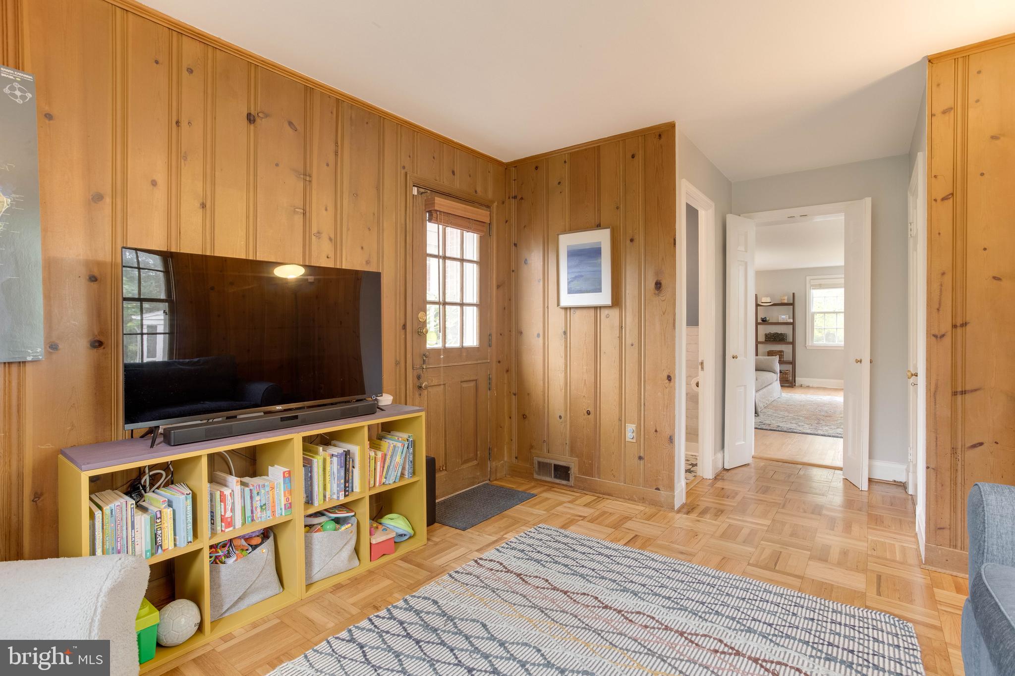 342 Broadmoor Road Baltimore, MD 21212 - Photo 12 of 50