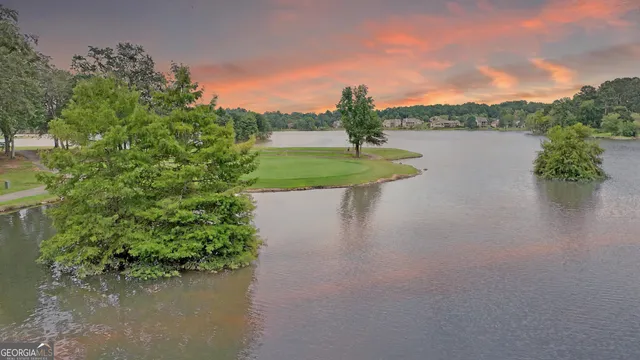 $1,175,000 | 185 Lake Shore Drive, Newnan, GA 30265