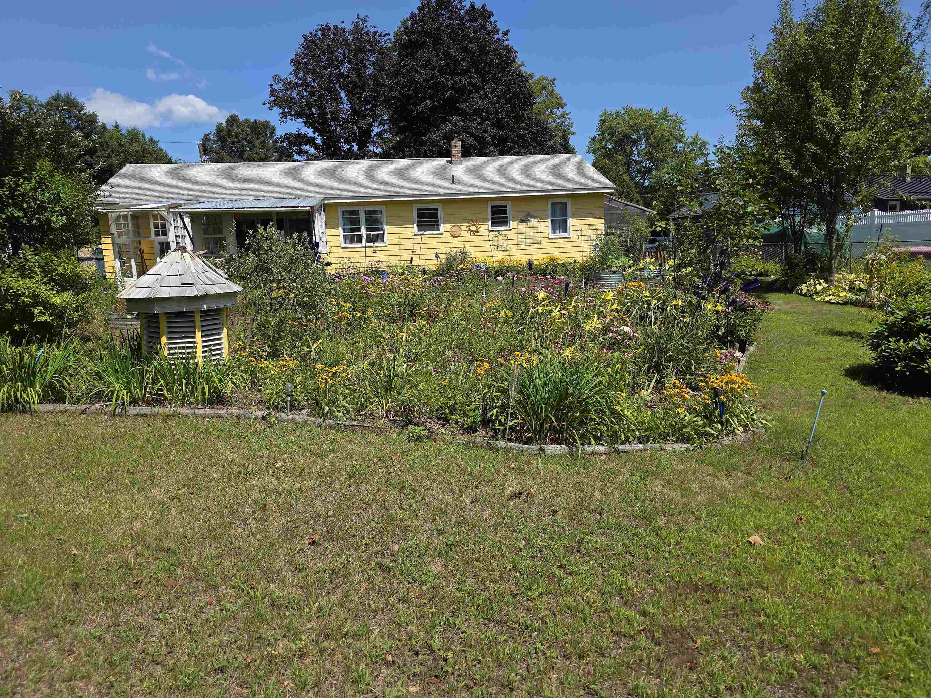 10 Clark Street Springfield, VT 05150 - Photo 13 of 44