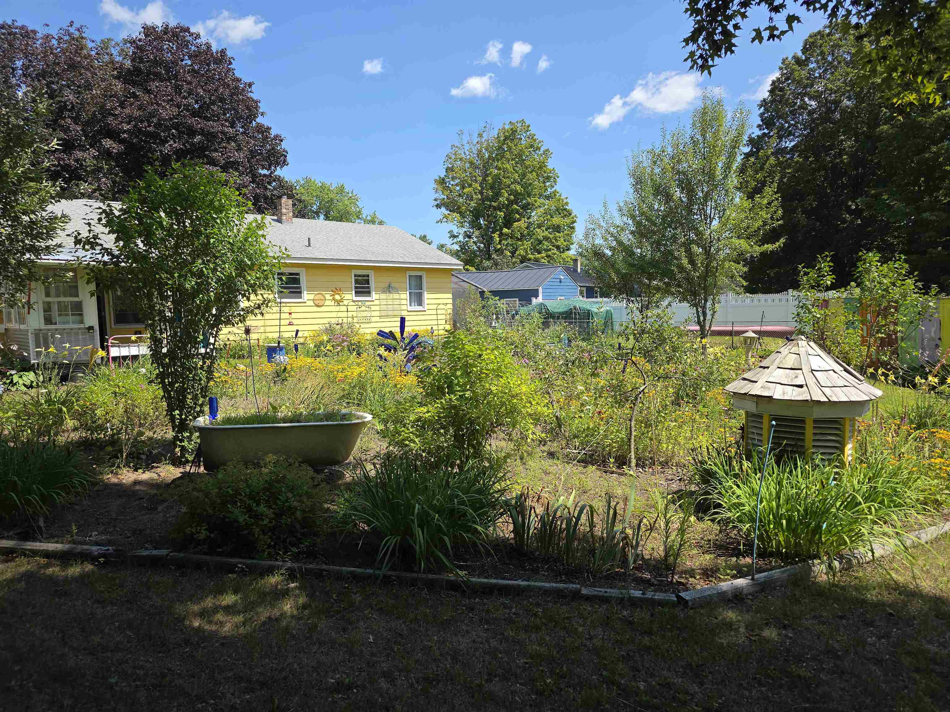 10 Clark Street Springfield, VT 05150 - Photo 14 of 44