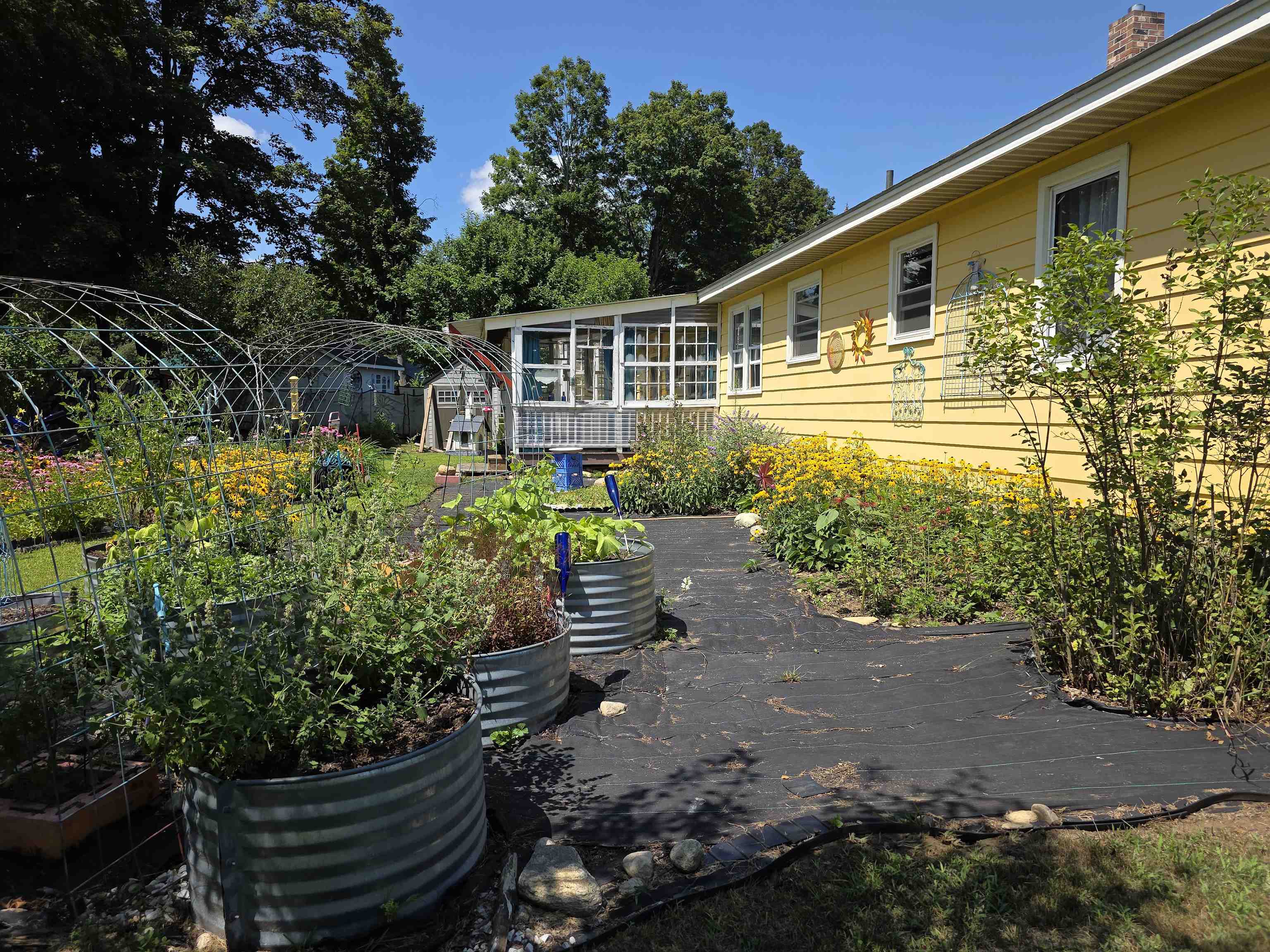 10 Clark Street Springfield, VT 05150 - Photo 9 of 44