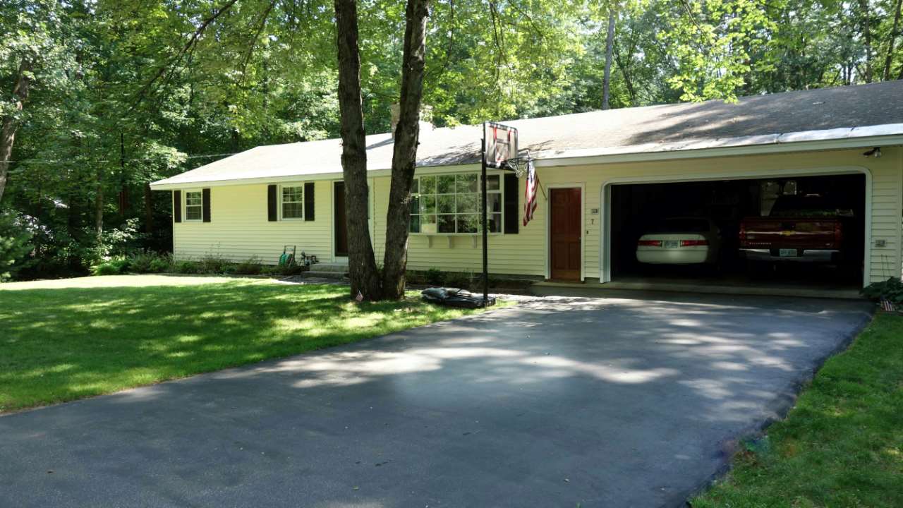 7 Albin Road Bow, NH 03304 - Photo 1 of 21
