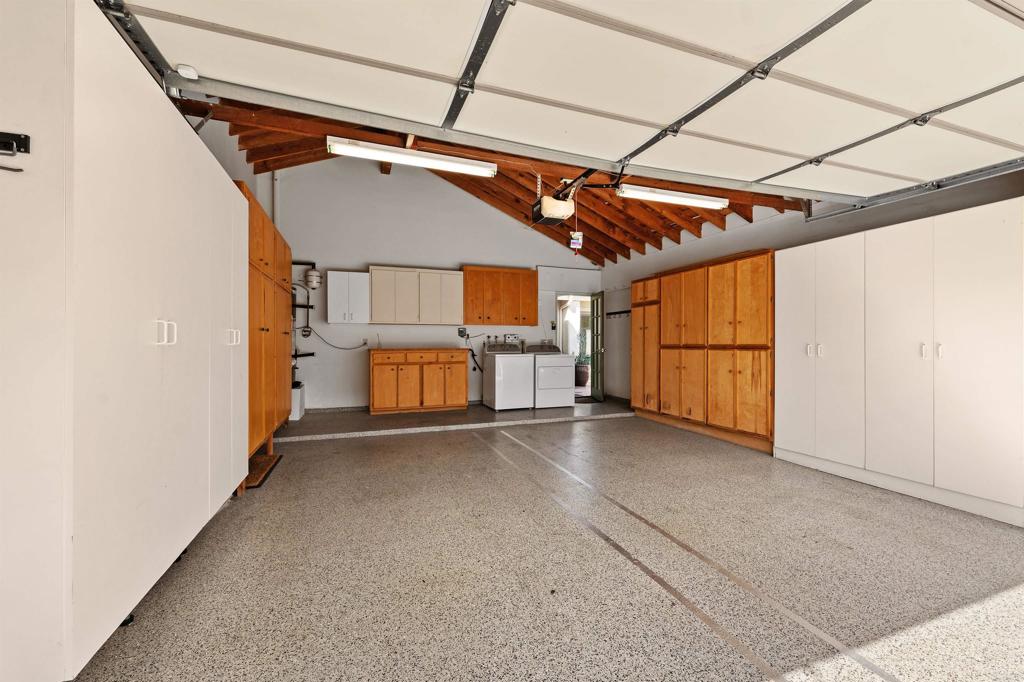 4074 Avenida Brisa Rancho Santa Fe, CA 92091 - Photo 26 of 32 a view of a garage