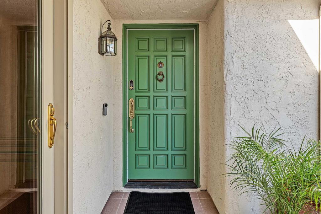 4074 Avenida Brisa Rancho Santa Fe, CA 92091 - Photo 5 of 32 a view of a entryway door front of a house