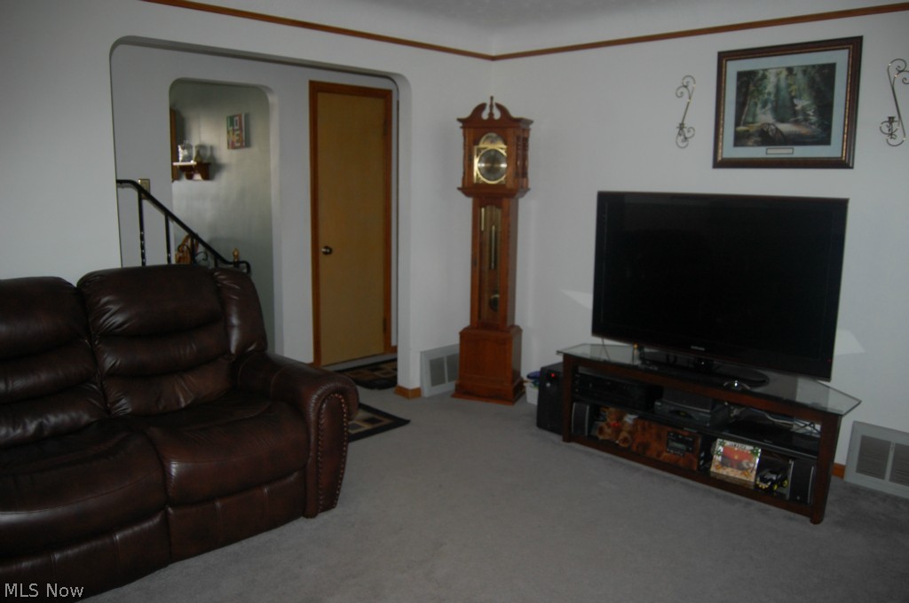 15520 Rockside Road Maple Heights, OH 44137 - Photo 6 of 23
