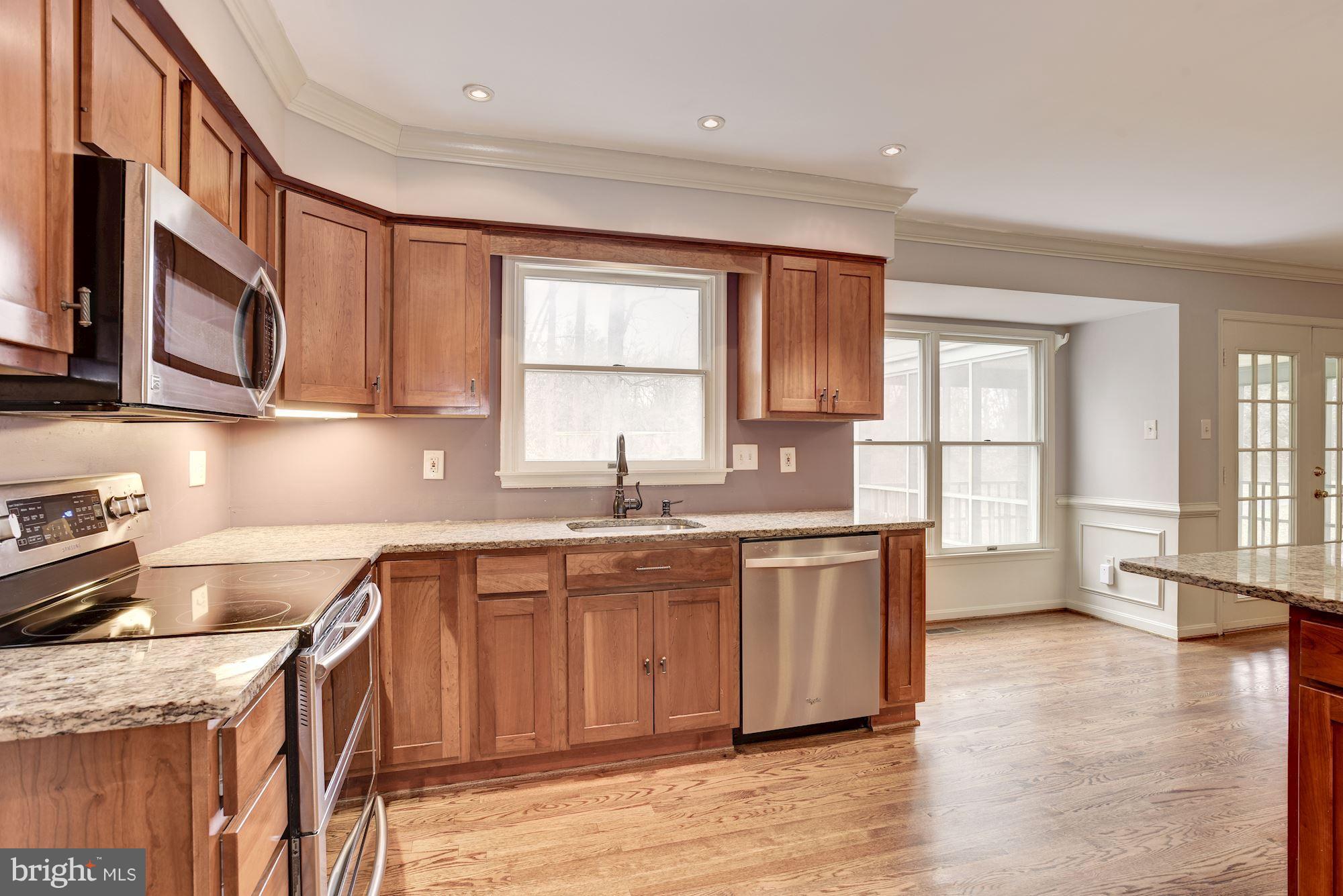 6074 Loventree Road Columbia, MD 21044 - Photo 8 of 27 Kitchen