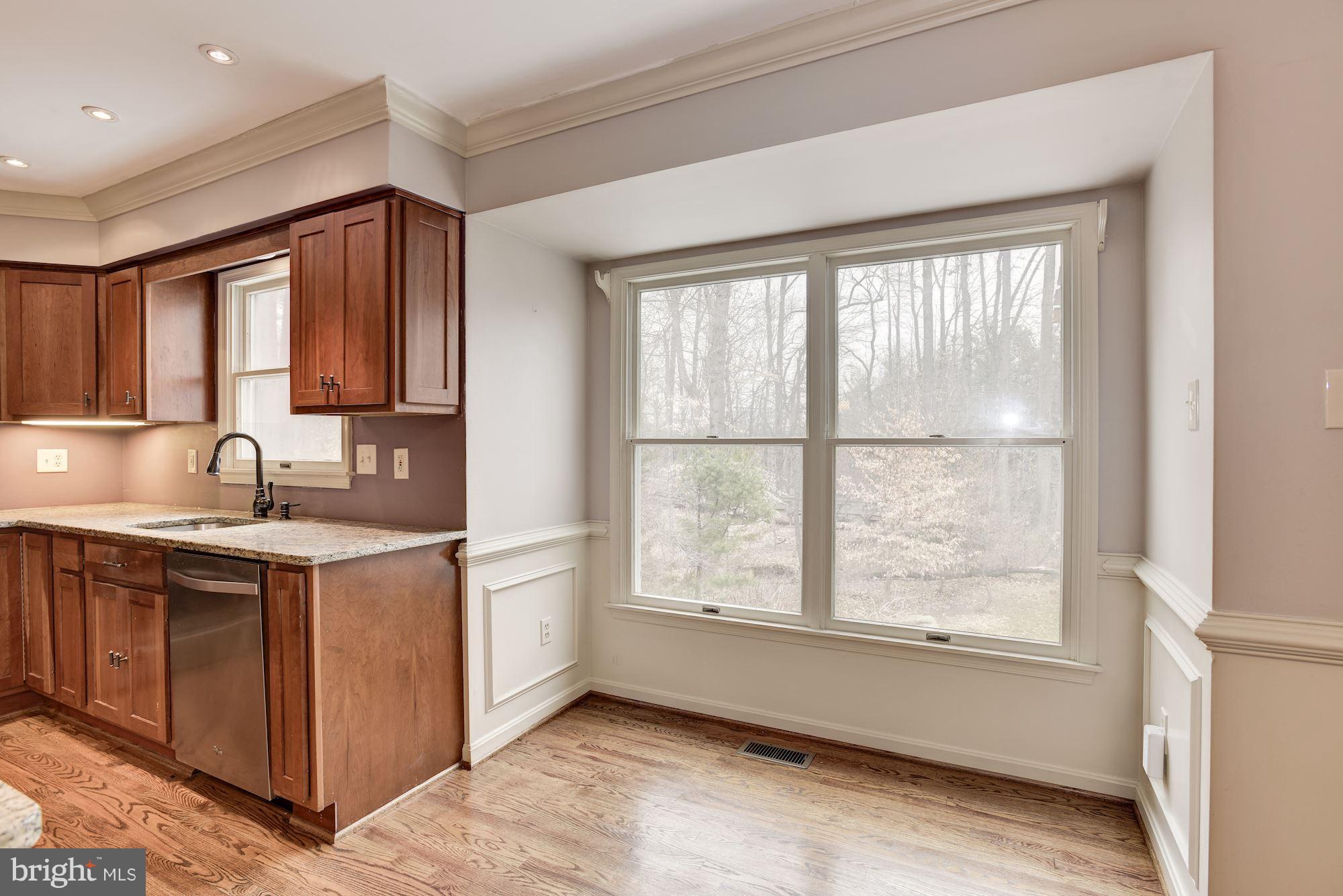 6074 Loventree Road Columbia, MD 21044 - Photo 9 of 27 Breakfast Area