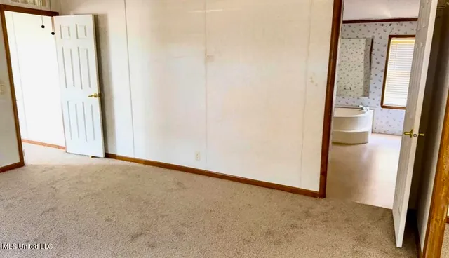 $130,000 | 26230 Longvue Drive, Picayune, MS 39466