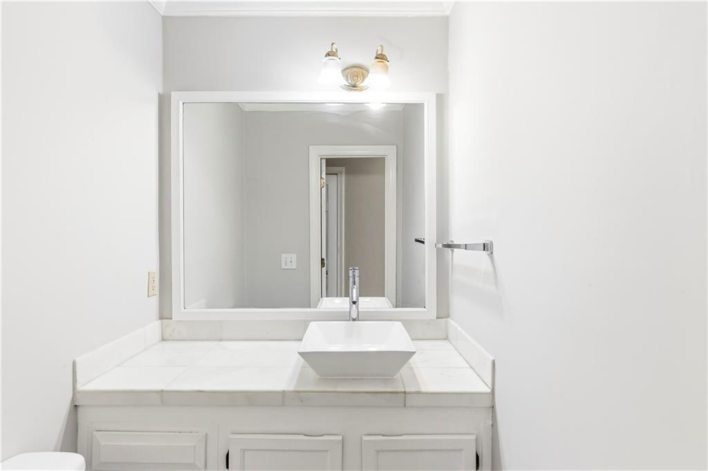 7500 Roswell Road, Unit 80 Atlanta, GA 30350 - Photo 7 of 34