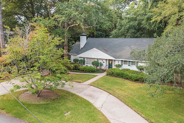 209 Homestead Lane Aiken, SC 29801 - Photo 3 of 40 Gallery Image 3